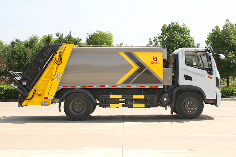 东风华神T3压缩式垃圾車(chē)(9方)