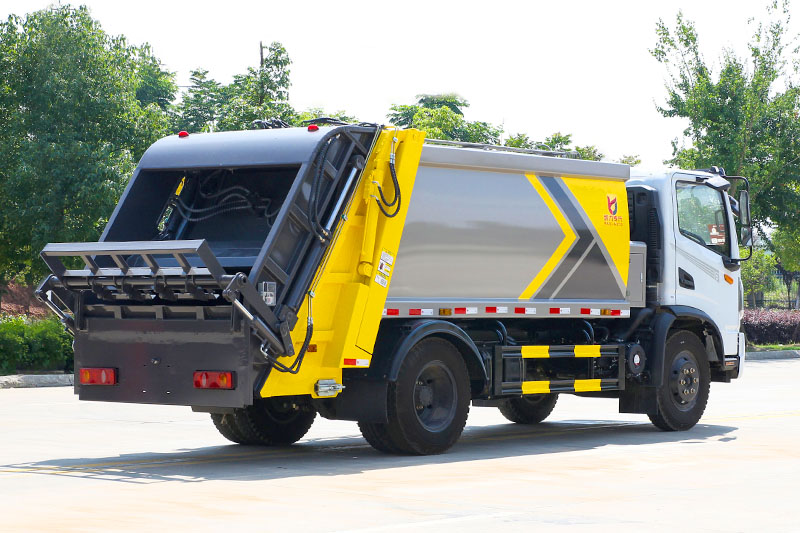 东风华神T3压缩式垃圾車(chē)(9方)