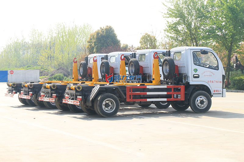 (蓝牌 黄牌)东风小(xiǎo)福瑞卡勾臂垃圾車(chē)(5方)