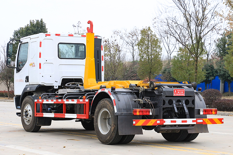 (套臂)东风柳汽乘龙套臂垃圾車(chē)(12方)