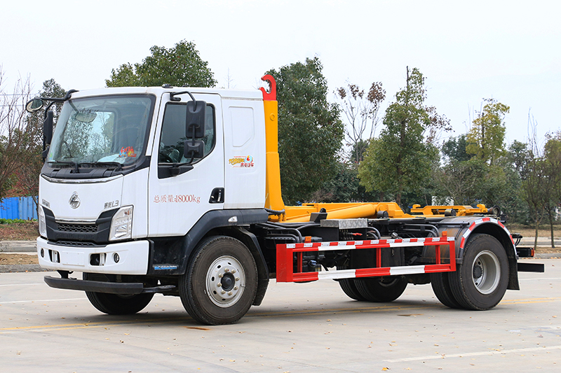 (套臂)东风柳汽乘龙套臂垃圾車(chē)(12方)