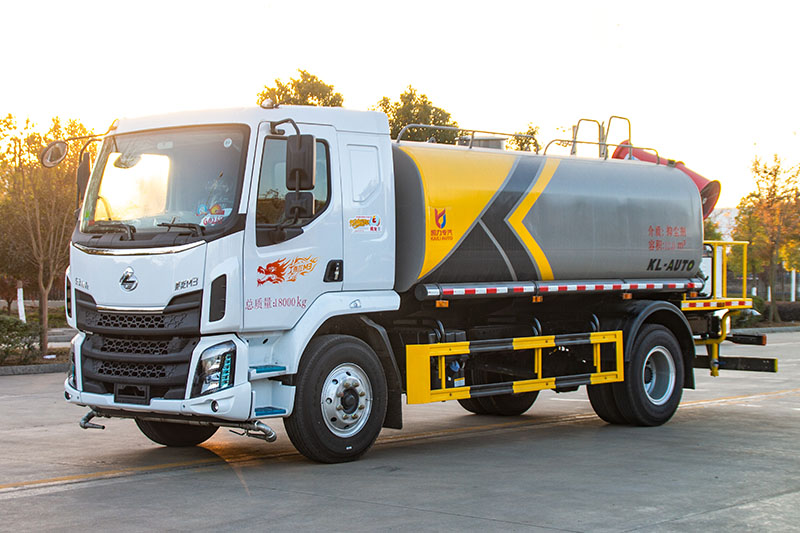 东风柳汽乘龙多(duō)功能(néng)雾炮車(chē)(14.6方)(30米雾炮)